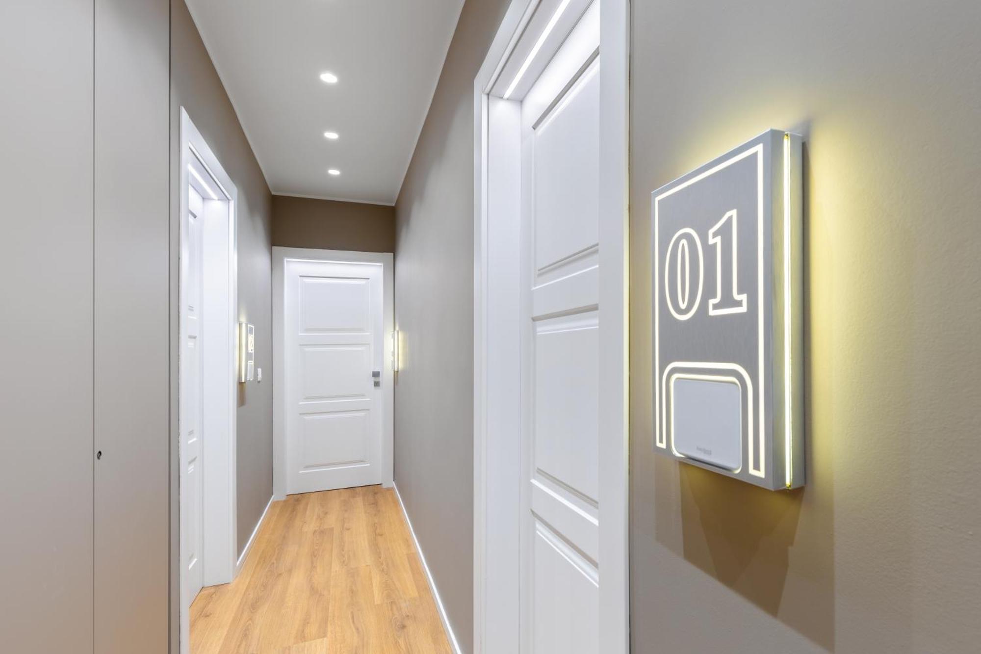 C8 Apartments Асті Екстер'єр фото