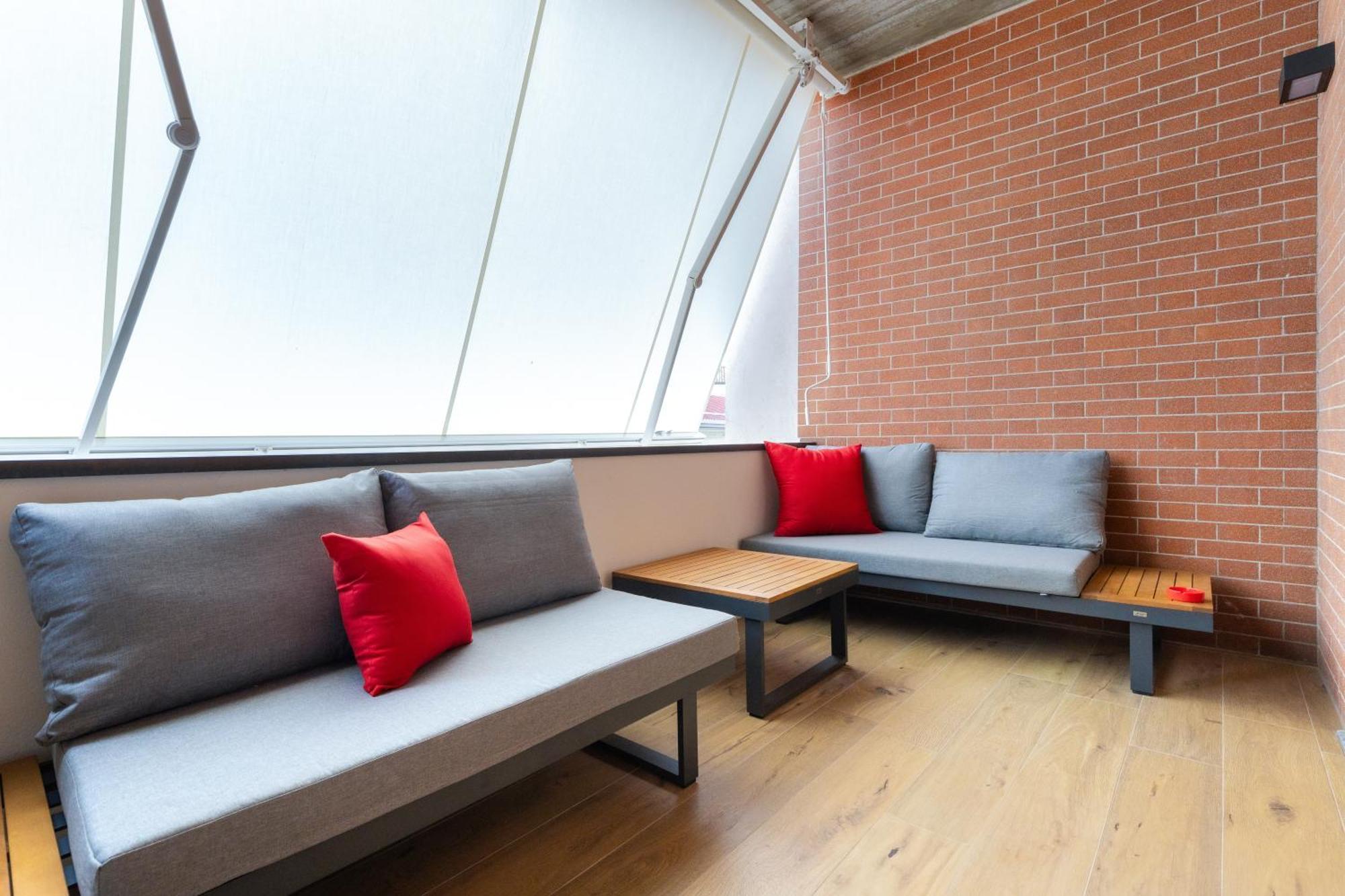 C8 Apartments Асті Екстер'єр фото